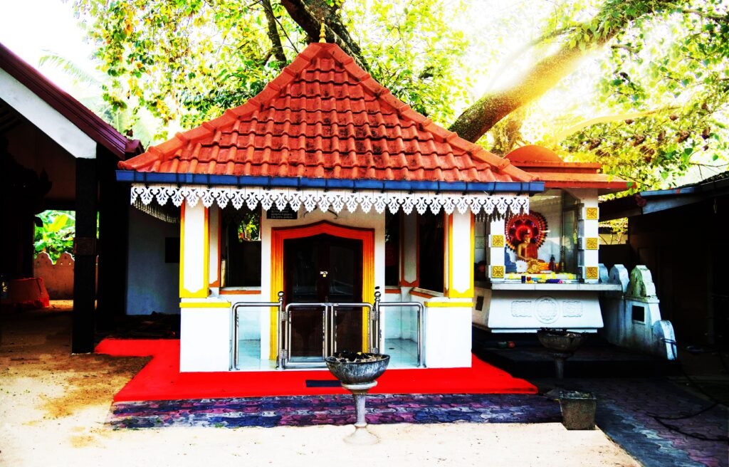 Akurala-Ancient-Pattini-Temple Full image